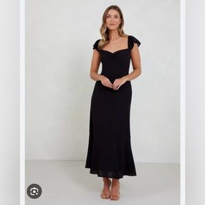 Park & Fifth | Eau Claire Black Midi Dress